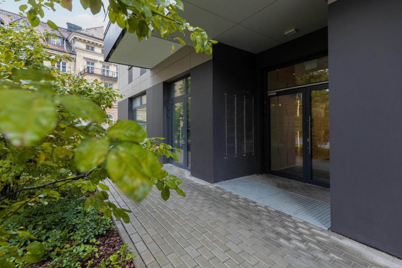 Srodmiescie Warsaw Muranow Apartments With Parking By Noclegi Renters Dış mekan fotoğraf