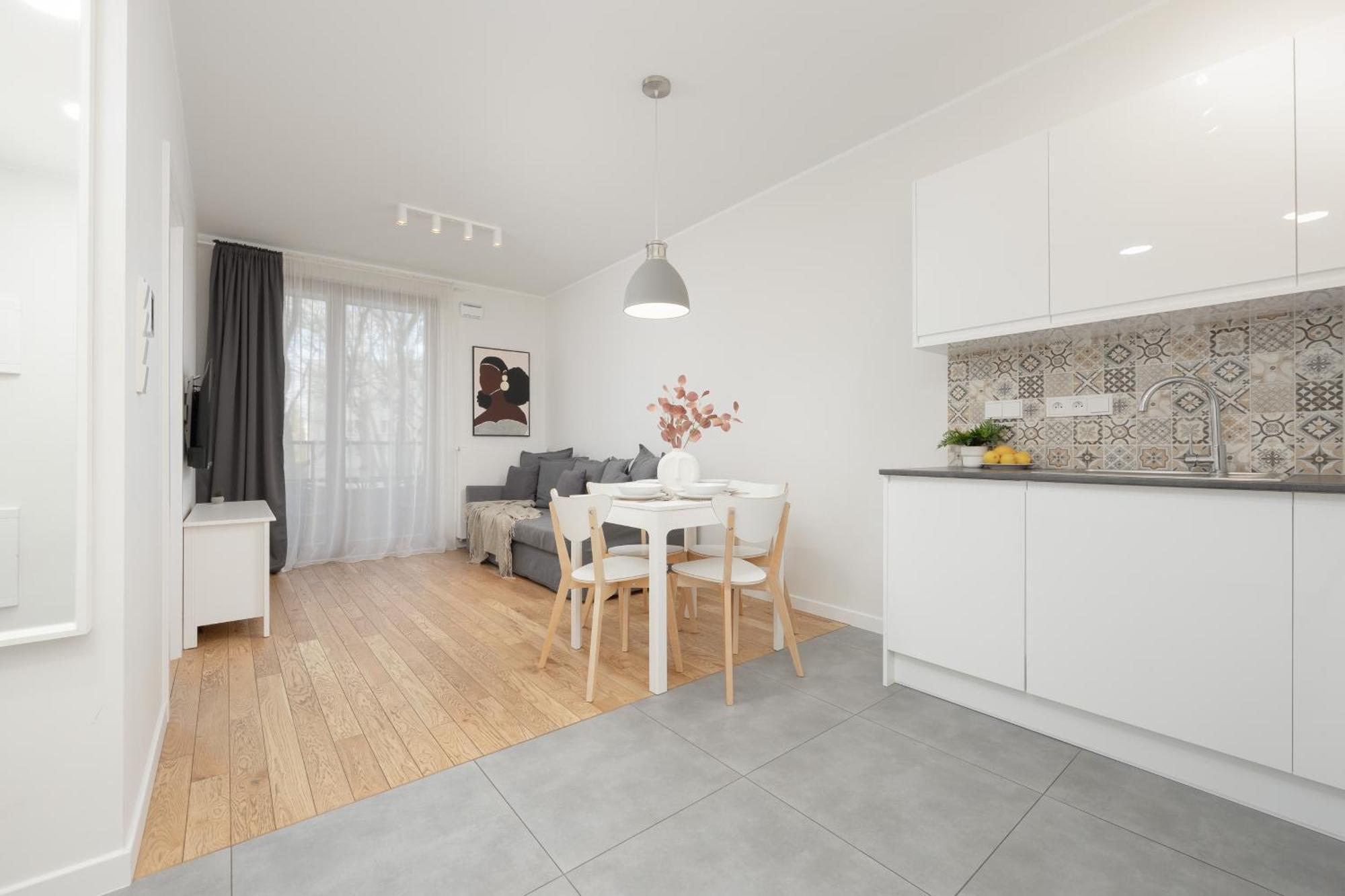 Srodmiescie Warsaw Muranow Apartments With Parking By Noclegi Renters Dış mekan fotoğraf